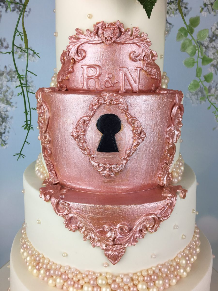 Fairytale Rose Gold Lock Wedding Cake Mel's Amazing Cakes Fairytale Rose Gold Lock Wedding Cake Mel's Amazing Cakes